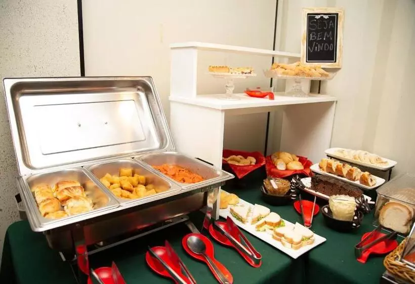 ペンション Shelter Hostel E Pousada