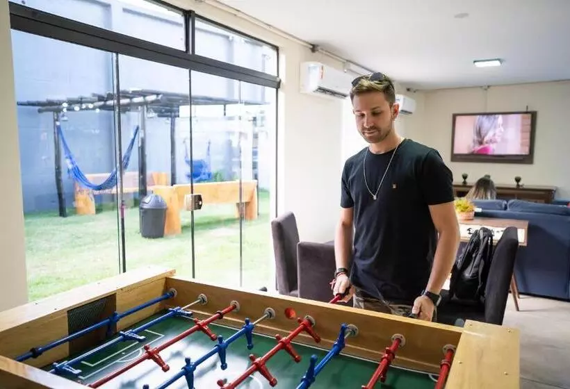 ペンション Shelter Hostel E Pousada