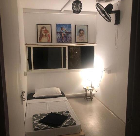 Pensão White Rooms And Tents, Vagator