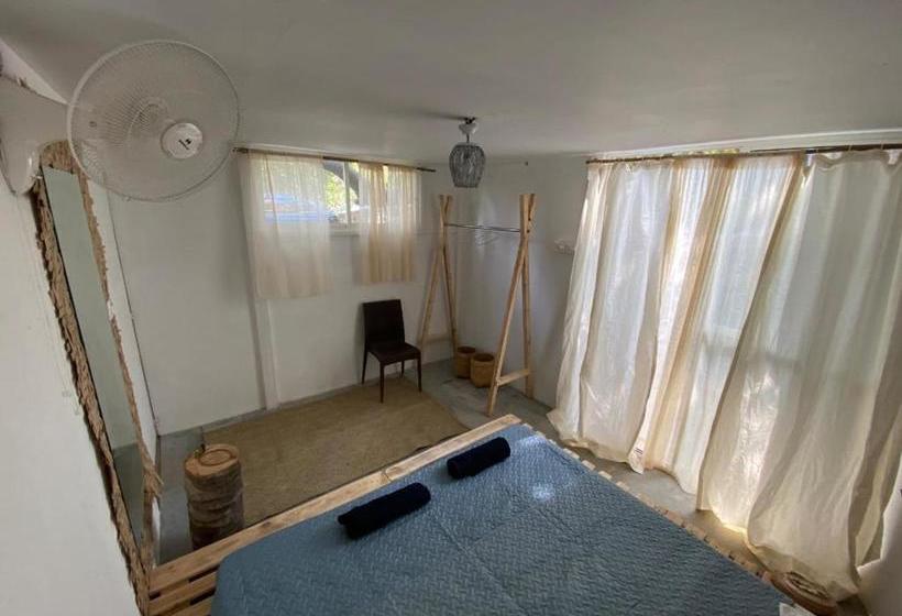 Pensão White Rooms And Tents, Vagator