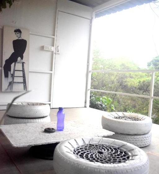 Pensão White Rooms And Tents, Vagator