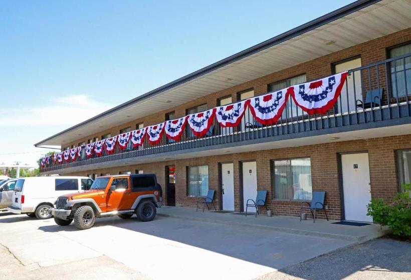 Big Sky Motel