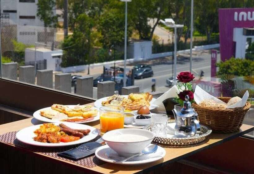 Отель First Suites