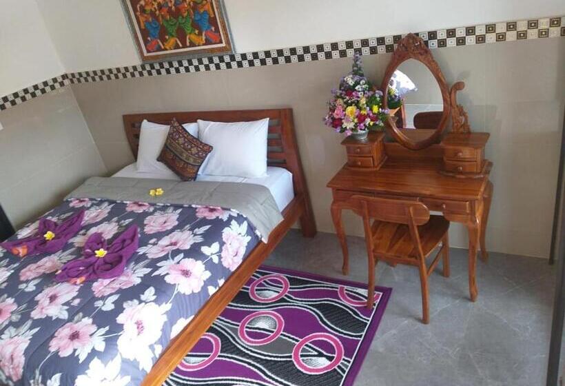 פנסיון Dados Guest House