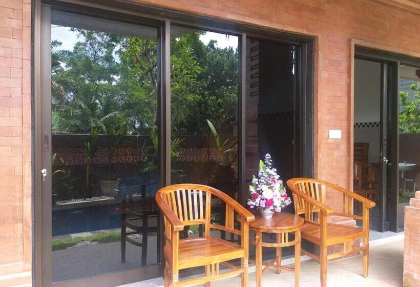 פנסיון Dados Guest House