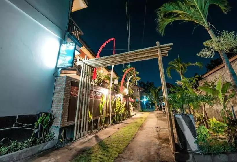 ペンション Dados Guest House