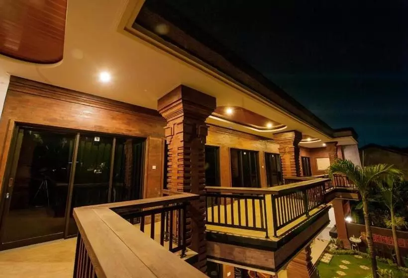 ペンション Dados Guest House
