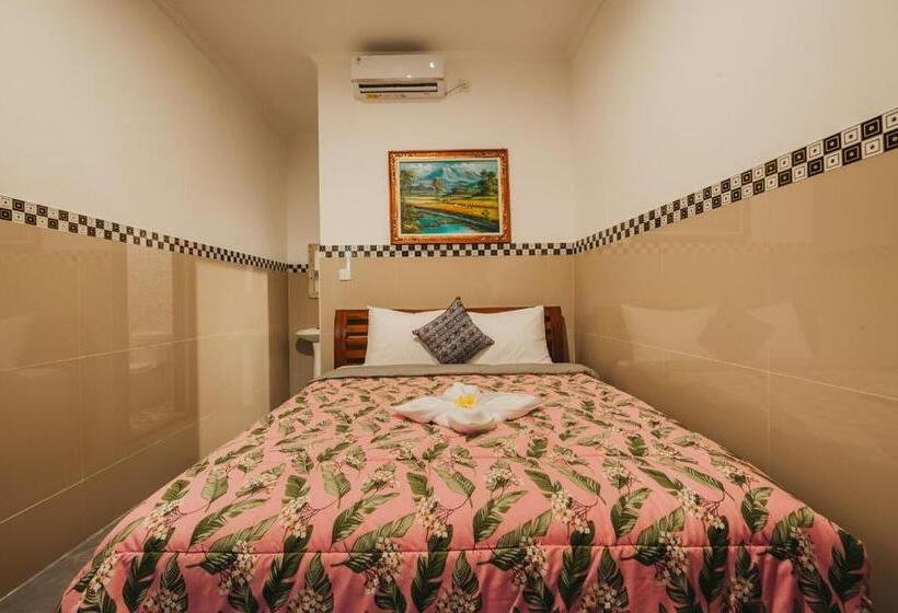 פנסיון Dados Guest House