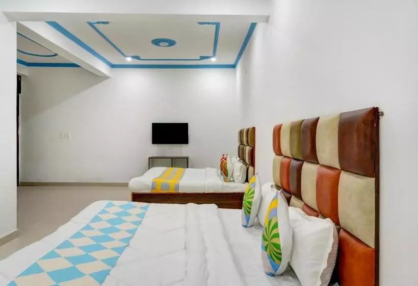 پانسیون Oyo Home 66693 Cheerful 2bhk Apartment Dehradun