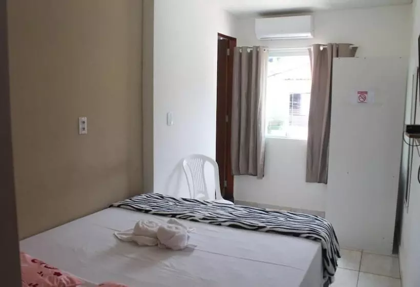 پانسیون Pousada Lyrios Do Mar