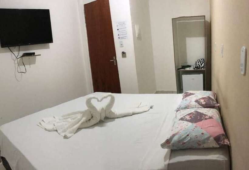 پانسیون Pousada Lyrios Do Mar