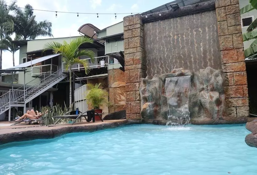 Retkeilymaja Arenal Poshpacker