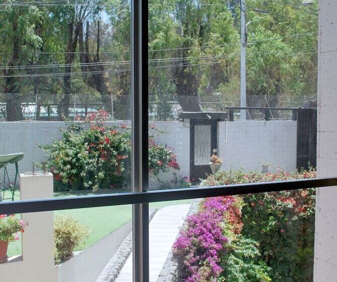 בית מלון כפרי Boutique La Plazuela