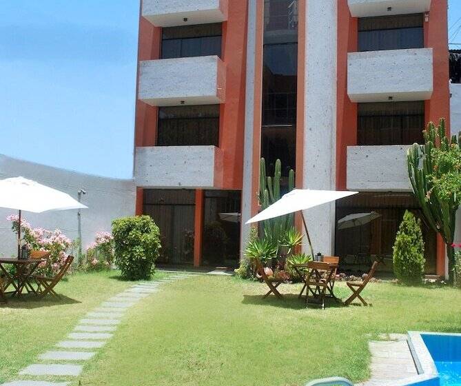 בית מלון כפרי Boutique La Plazuela