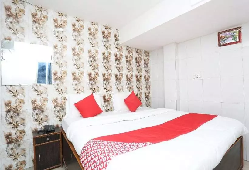 ホテル Oyo 33002 Mansi Guest House