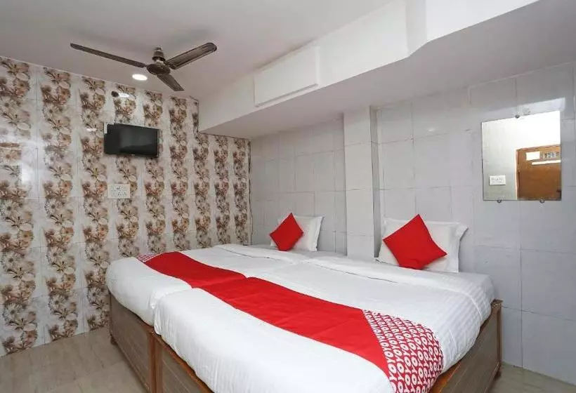 ホテル Oyo 33002 Mansi Guest House