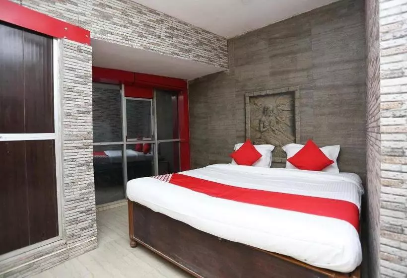 ホテル Oyo 33002 Mansi Guest House