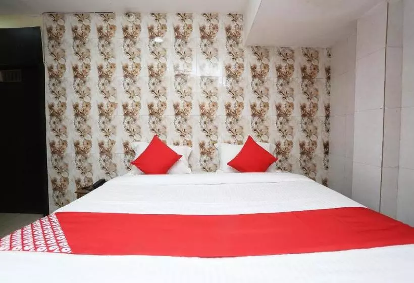 ホテル Oyo 33002 Mansi Guest House