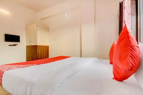 ホテル Oyo 60807  Archana