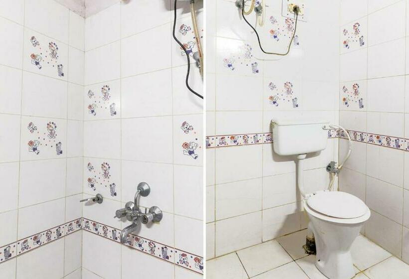 Otel Oyo 71293 Vikram