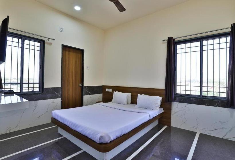 בית מלון כפרי Spot On 37366  Mahalaxmi