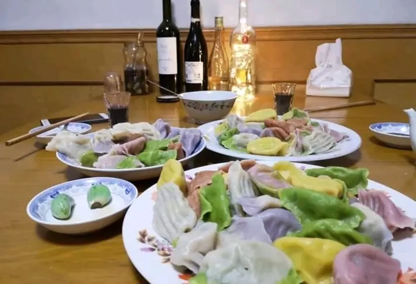 ホテル Surya Palace