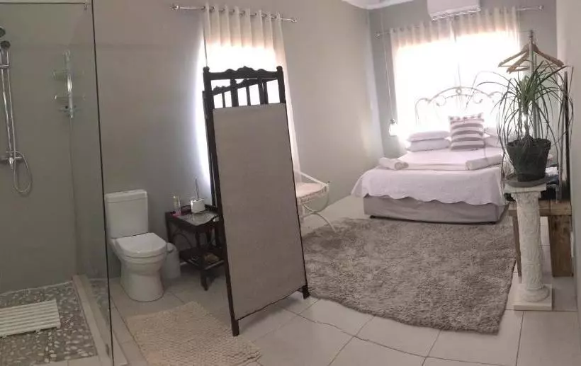 Majatalo Spinoza Self Catering Accommodation