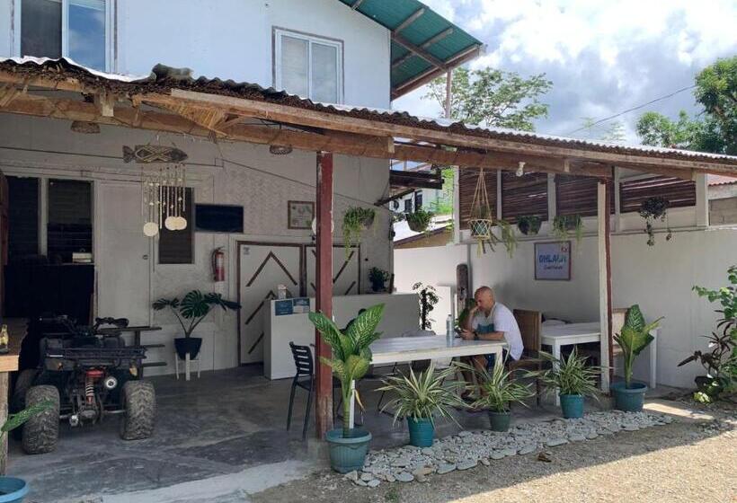 ペンション Tribal Xperience Guesthouse