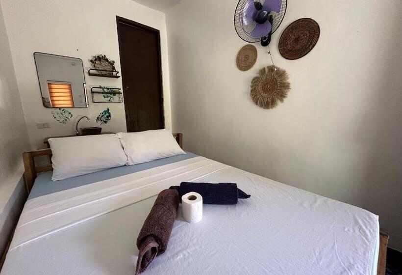 ペンション Tribal Xperience Guesthouse