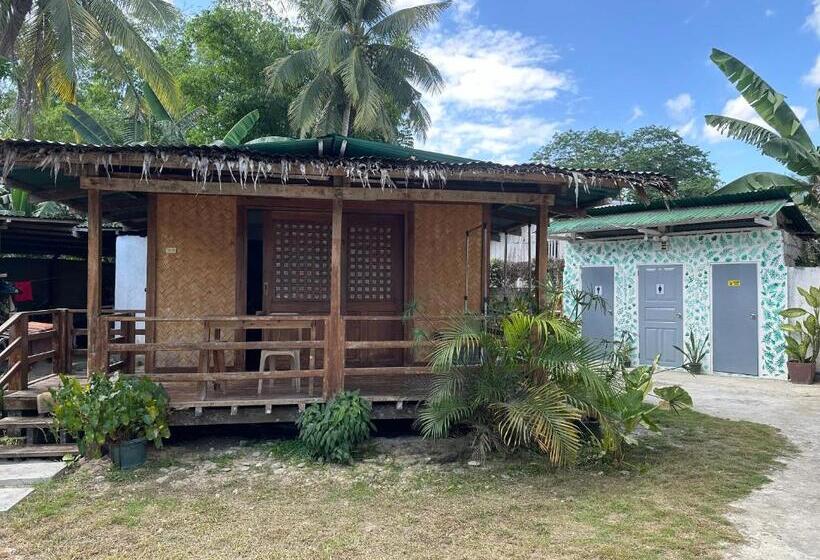 ペンション Tribal Xperience Guesthouse