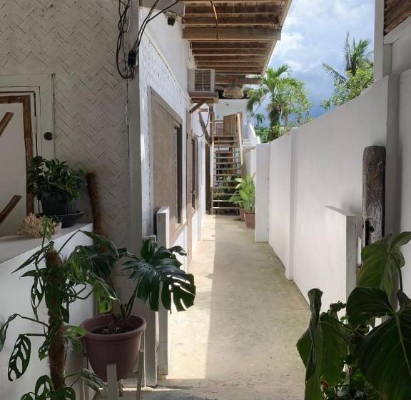 ペンション Tribal Xperience Guesthouse