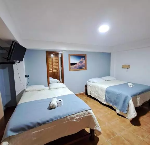 هتل Alpamayo Guest House