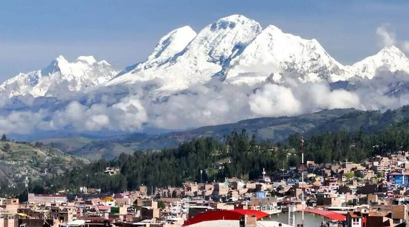 هتل Alpamayo Guest House