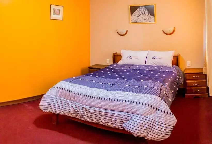 هتل Alpamayo Guest House
