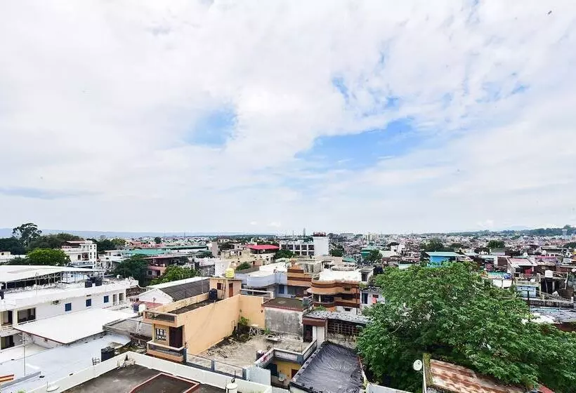 Fabhotel Mayank Residency