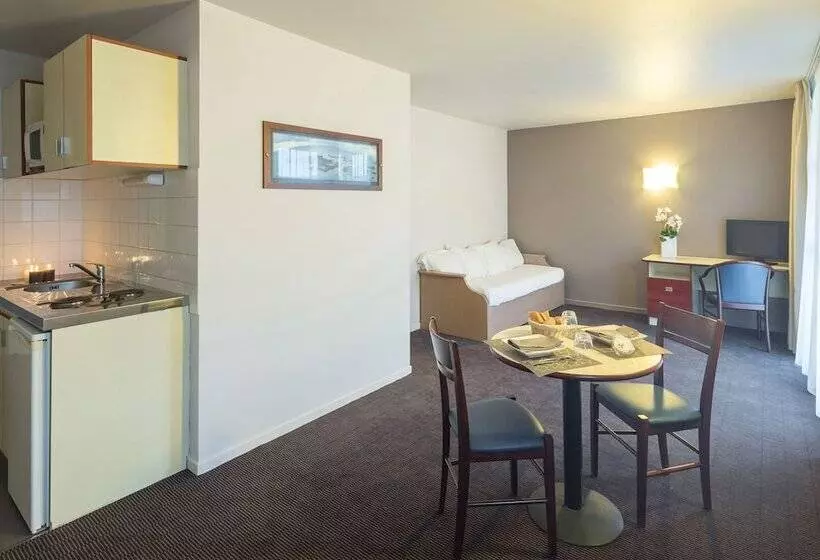 ホテル Appart City Classic Nancy