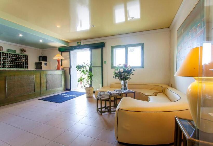 فندق Arcu Di Sole