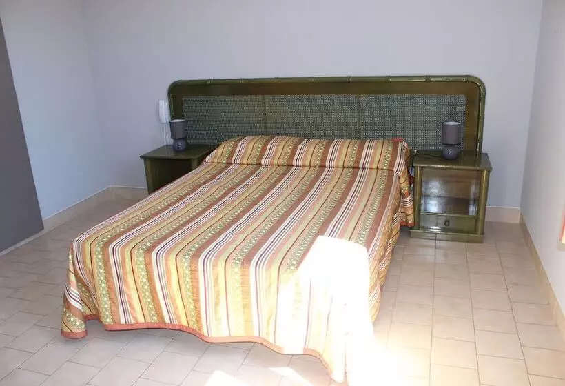 فندق Arcu Di Sole