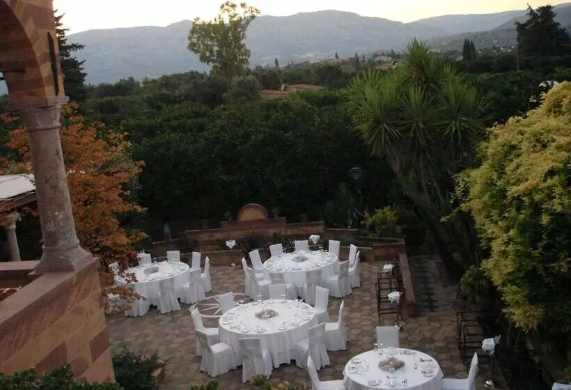 호텔 Argentikon Luxury Suites