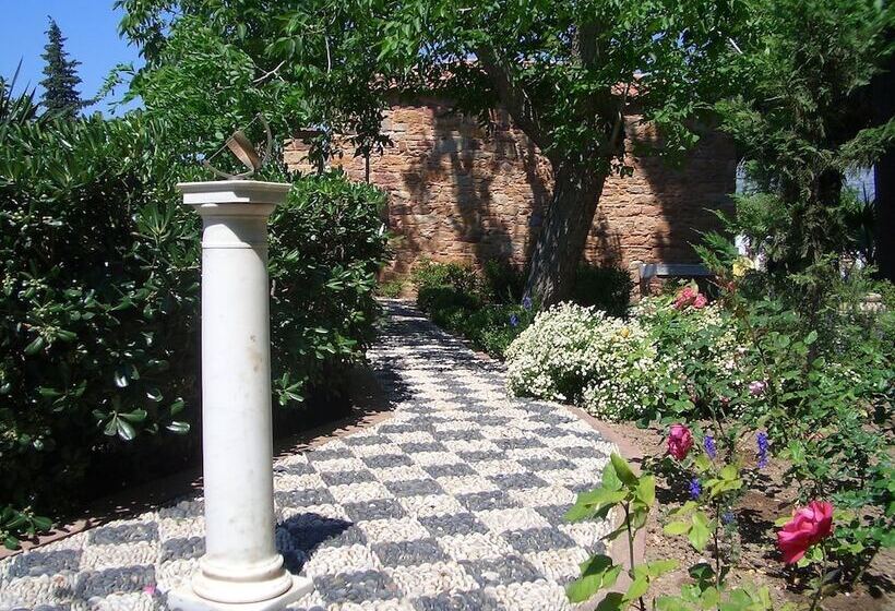 ホテル Argentikon Luxury Suites