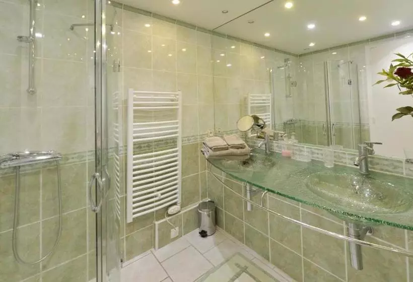 Отель Aurore De Beaufort