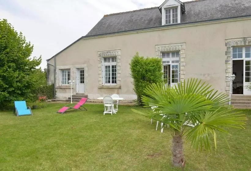 Отель Aurore De Beaufort