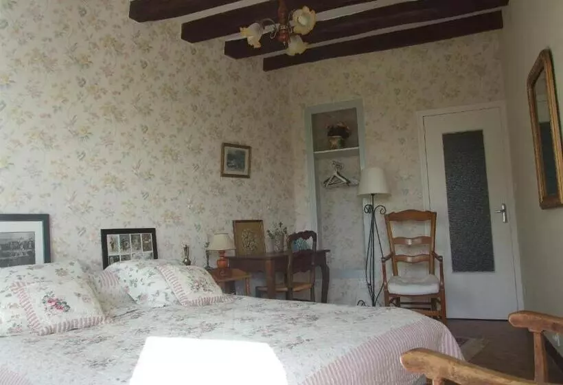 Отель Aurore De Beaufort