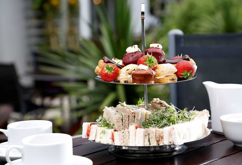 فندق Best Western Plus Pinewood Manchester Airport Wilmslow