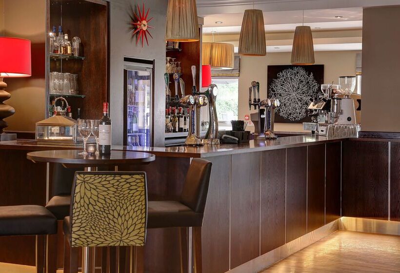 فندق Best Western Plus Pinewood Manchester Airport Wilmslow