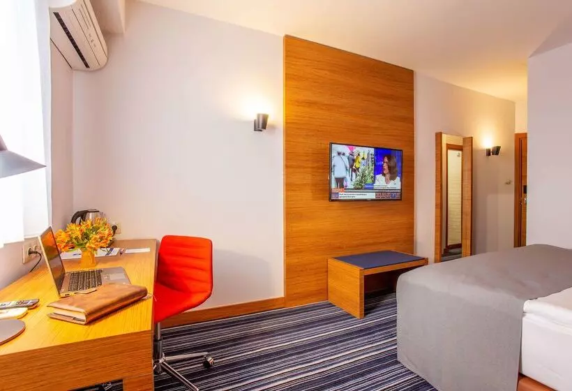 酒店 Best Western Terminus