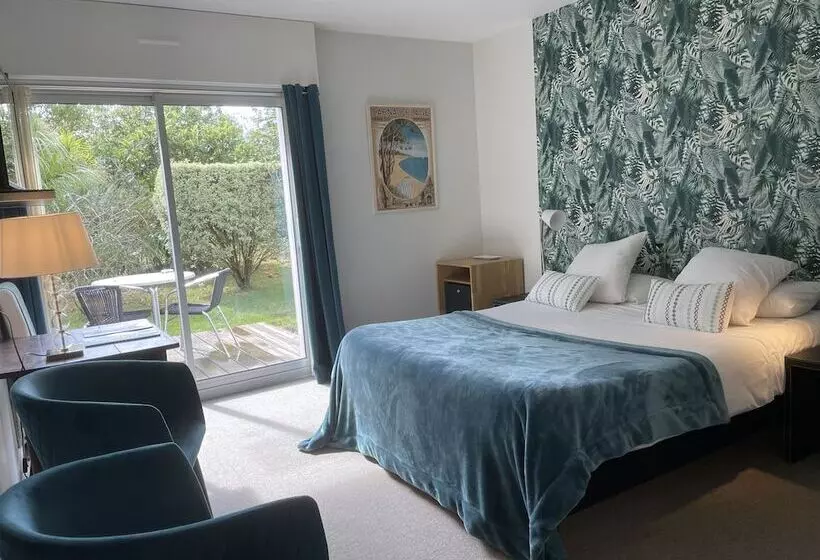 Carnac Lodge Hotel & Spa