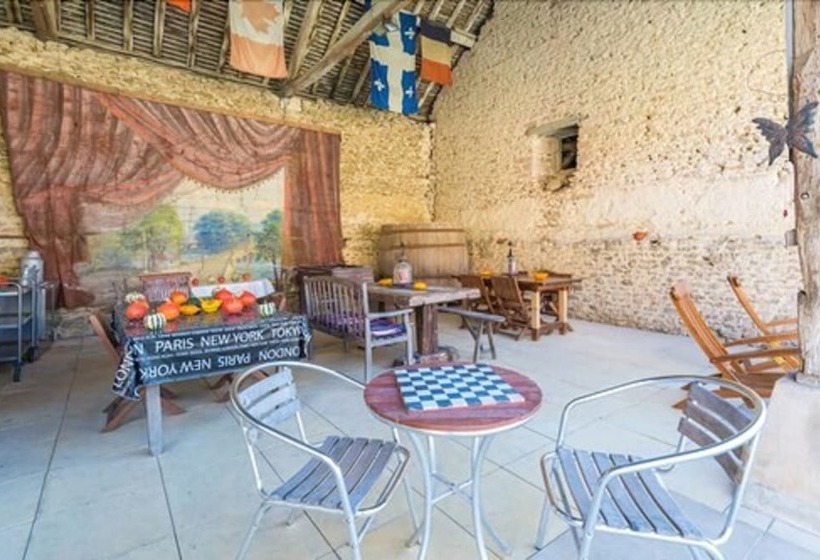 호텔 Chambre D’hôtes Le Prieuré De Fouchères