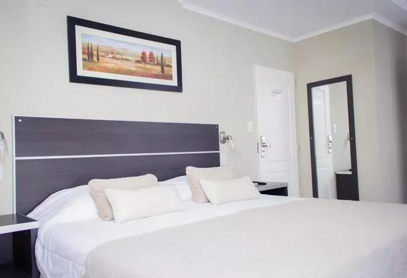 Отель Costa Del Sol