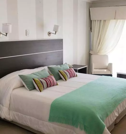 Отель Costa Del Sol